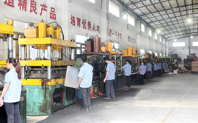 Guangzhou Ousilong Building Technology Co., Ltd fabrika üretim hattı