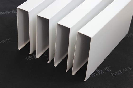 Asma Beyaz U - Alüminyum Profilli Ekran Tavan Lineer Şeritli Tavan Paneli