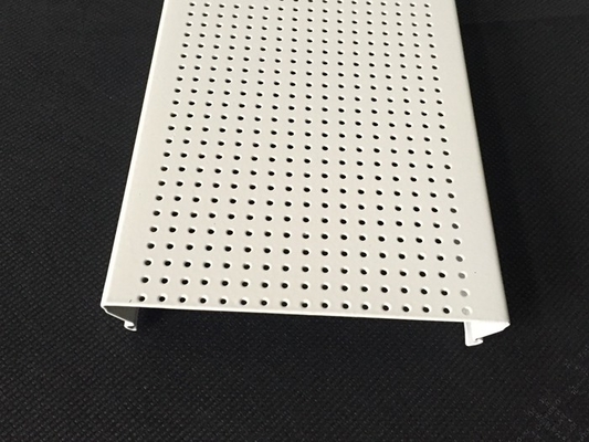 Mikro - Delikli C-şekilli Alüminyum Şerit Tavan, Akustik Tavan Panelleri Trafik Beyaz Renk