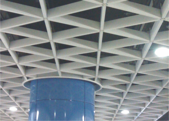 Askılı dekoratif Metal Izgara Tavan alüminyum Üçgen Stadyumlar / metro için