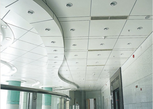 Dekoratif 2 x 4 Tavan Panellerinde Klips Metal Kare Tavan, 0,7 mm Kalınlık